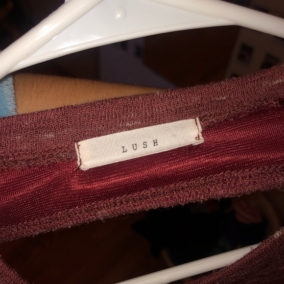 Lush red mini long sleeve dress - Picture 2 of 3